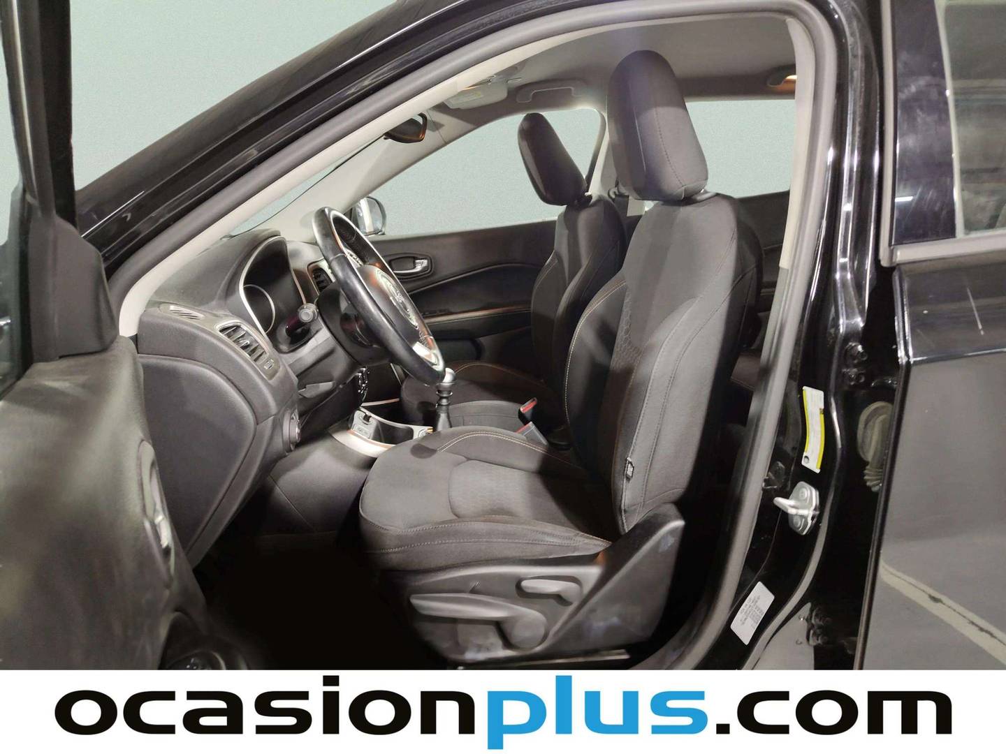 Foto asientos delanteros Jeep Compass Jeep Compass 1.4 Multiair Sport 4x2 (140 CV)