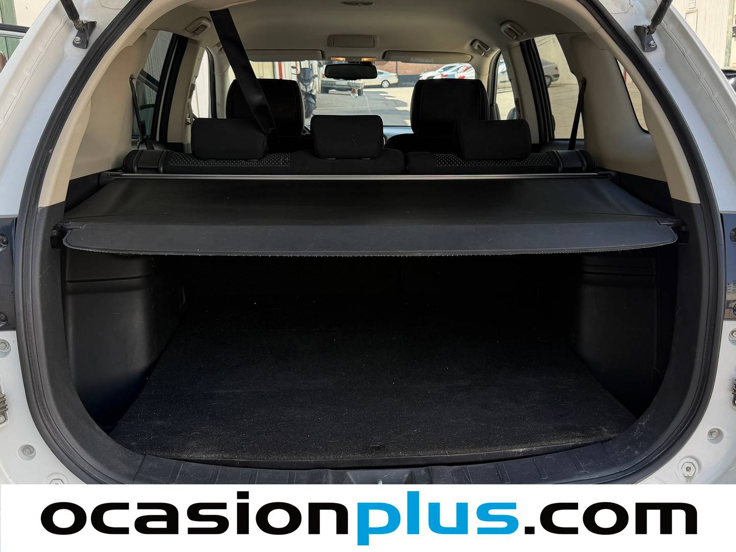 Fotos maletero Mitsubishi Outlander Mitsubishi Outlander 220 DI-D Motion 2WD (150 CV)