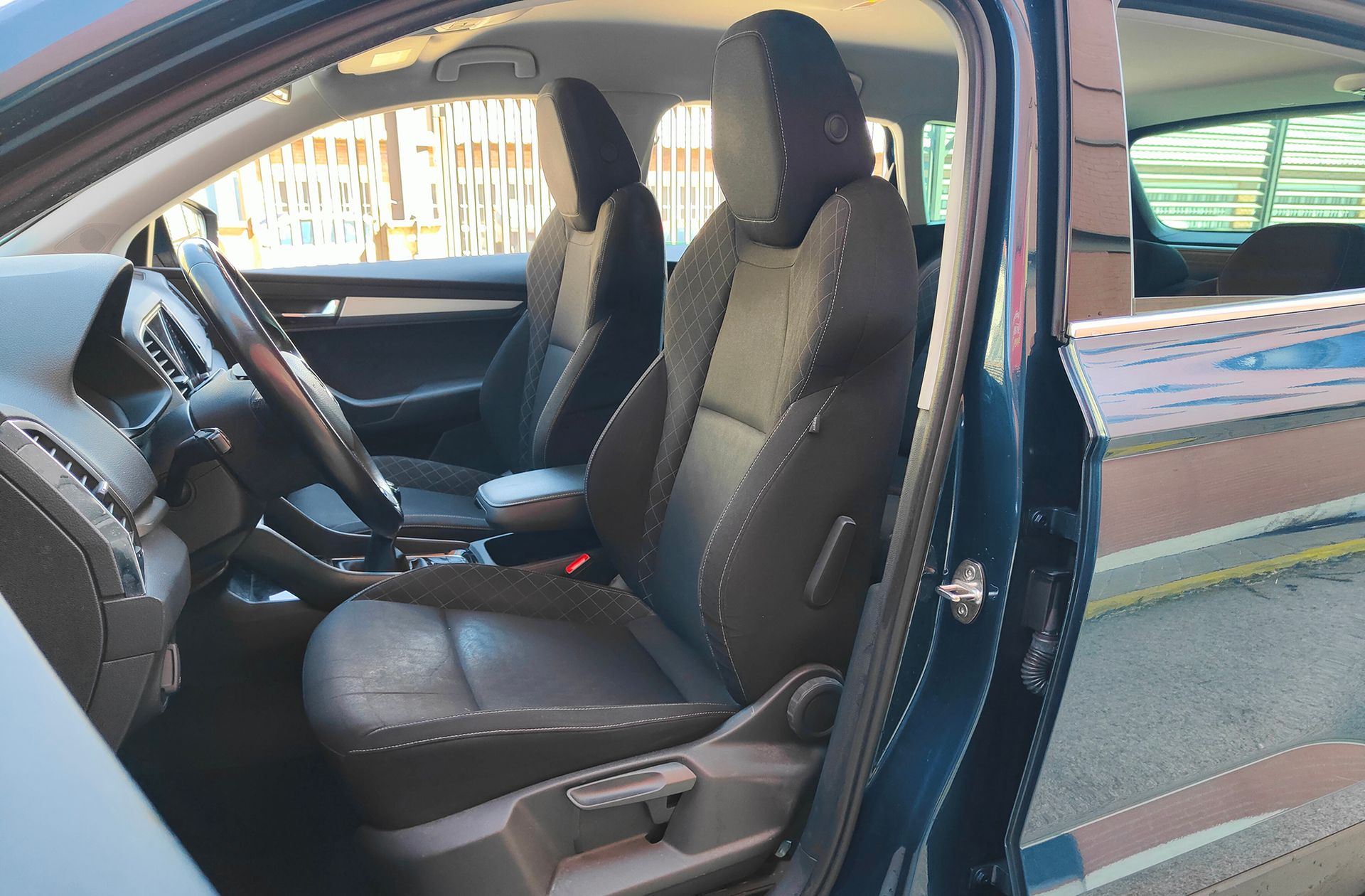 Škoda Karoq 1.0 TSI Ambition - foto 10
