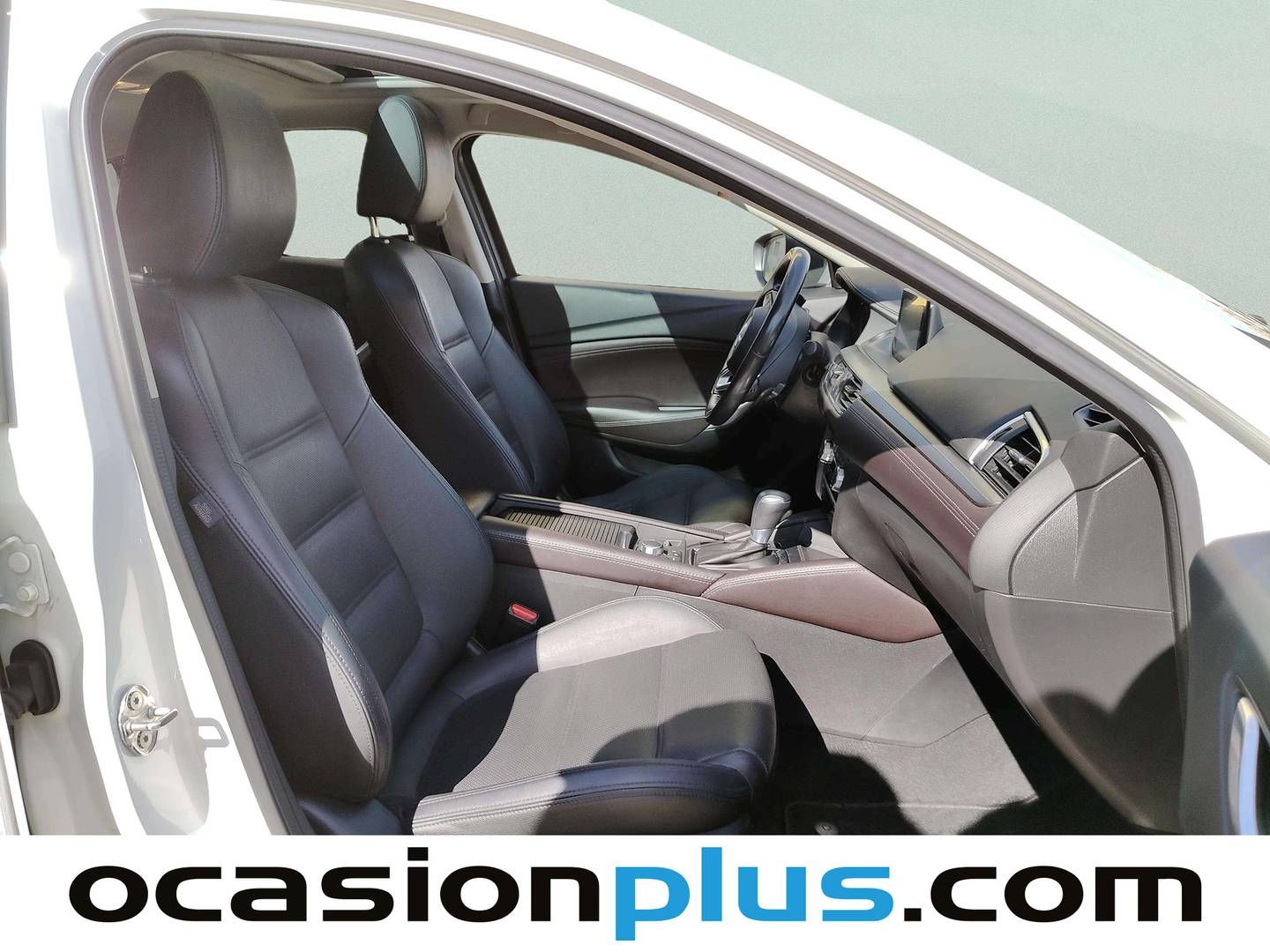 Mazda Mazda6 Mazda Mazda 6 2.2 DE Luxury + Pack Premium + Pack Travel + SR (175 CV) de segunda mano