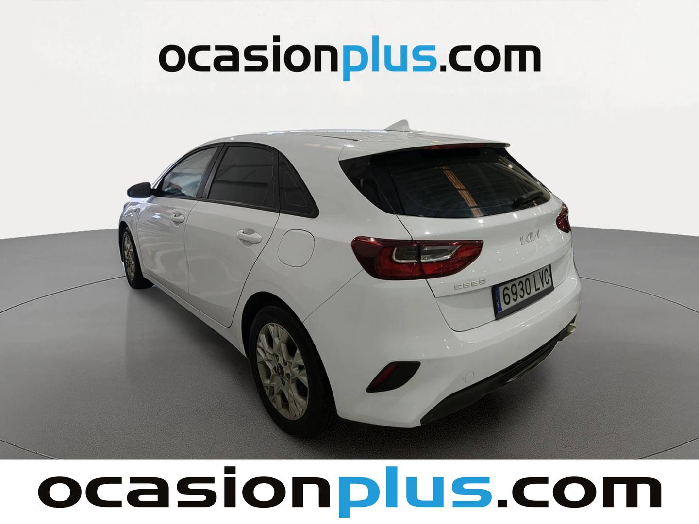 Foto trasera KIA Ceed Kia Ceed 1.0 T-GDi Concept  (120 CV) izquierda