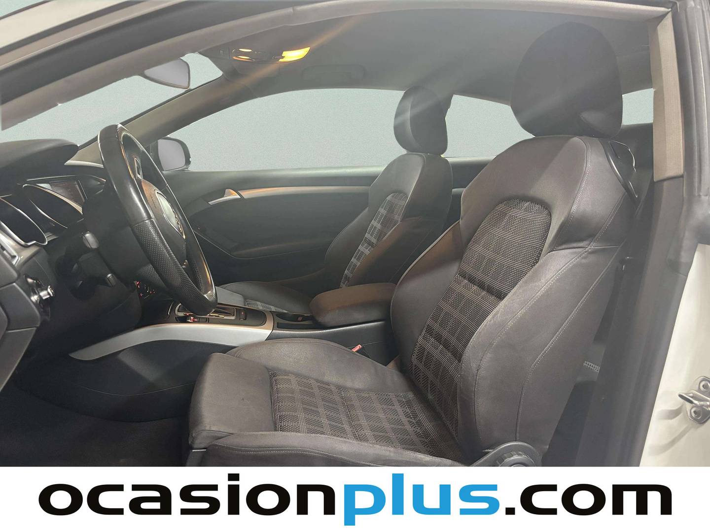 Foto asientos delanteros Audi A5 Audi A5 Coupe 2.7 TDI (190 CV) Multitronic Pack S-Line