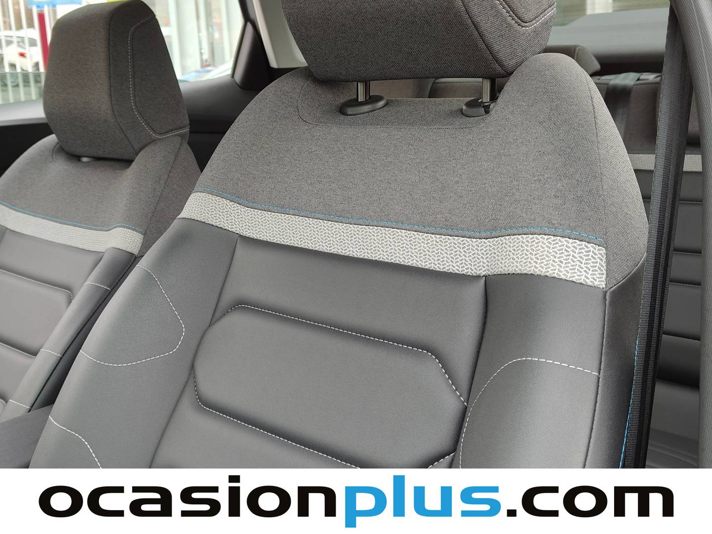 Foto Citroën C4 X Citroen C4 X BlueHDi 130 S&S Max EAT8 (131 CV)