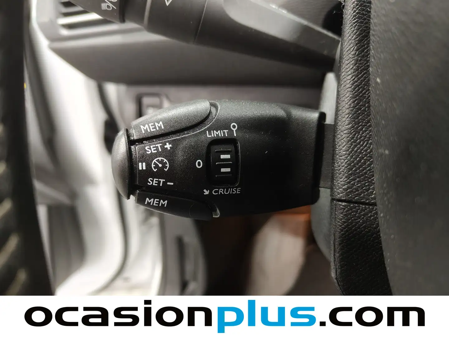 Foto Peugeot 308 Peugeot 308 BlueHDi 130 S&S Allure (130 CV)