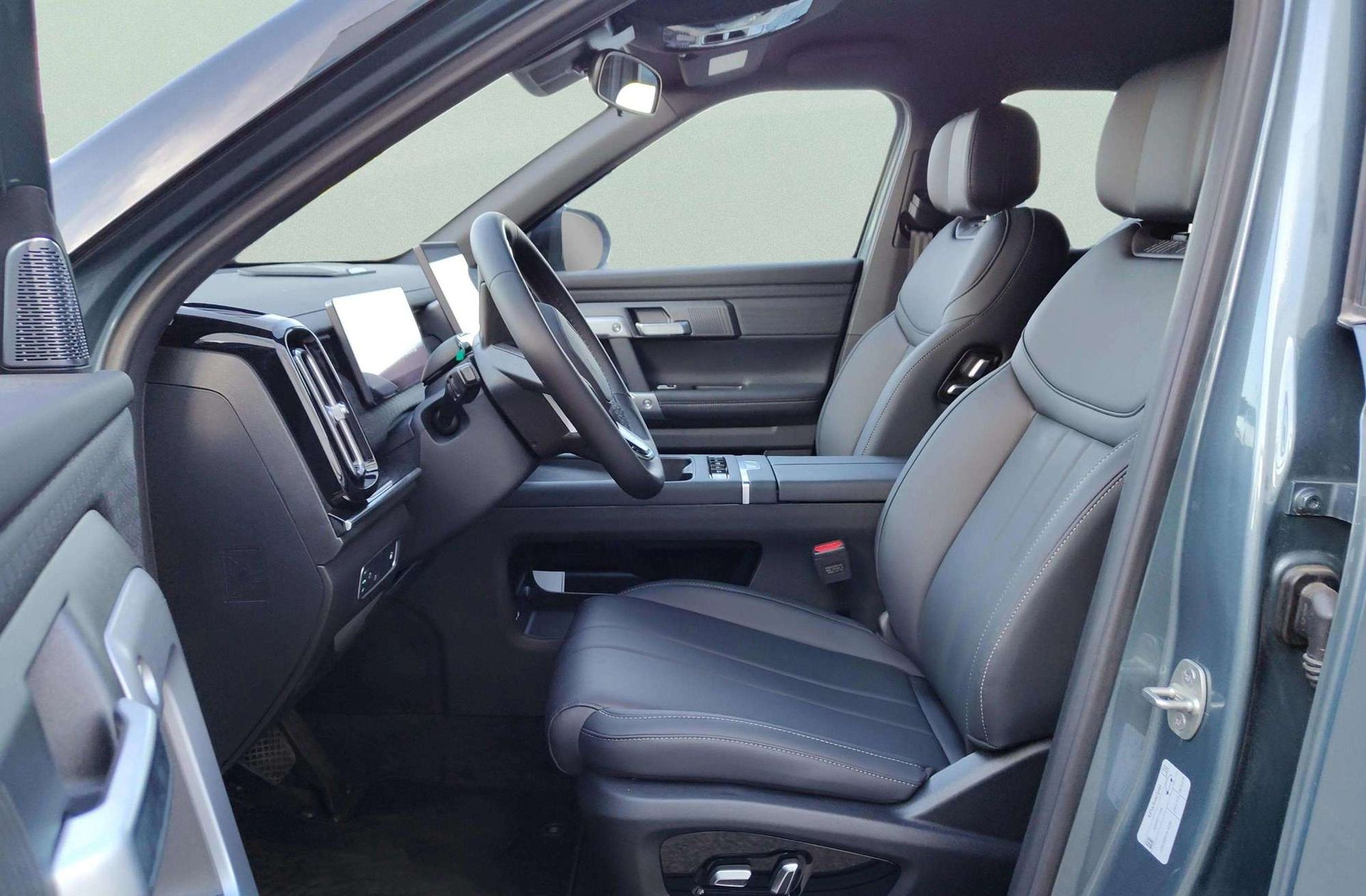 Jaecoo 7 1.5 T-GDi PHEV +1DHT Select FWD - foto 15