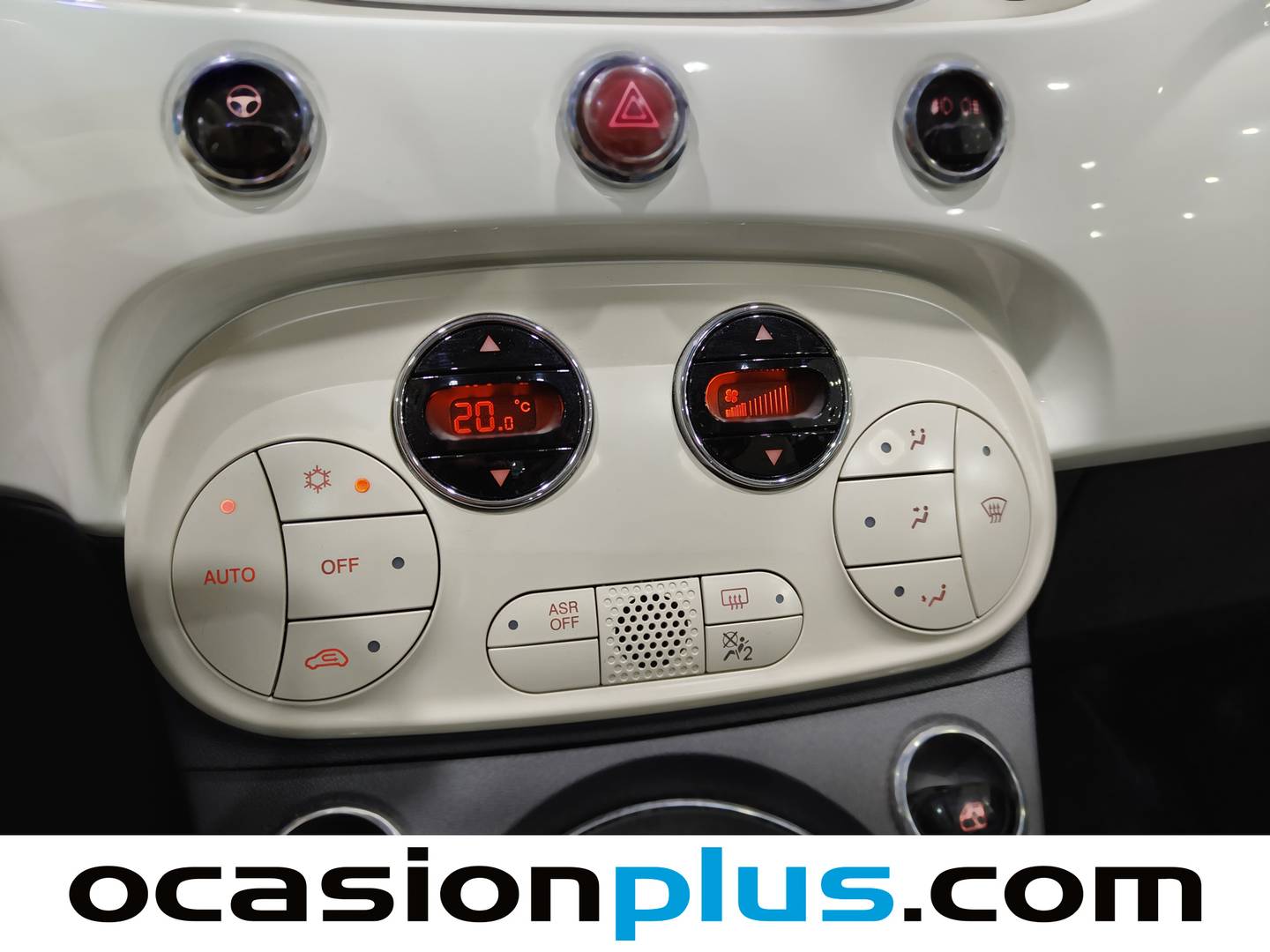 Foto Fiat 500 Fiat 500 1.2 8v Lounge (69 CV)