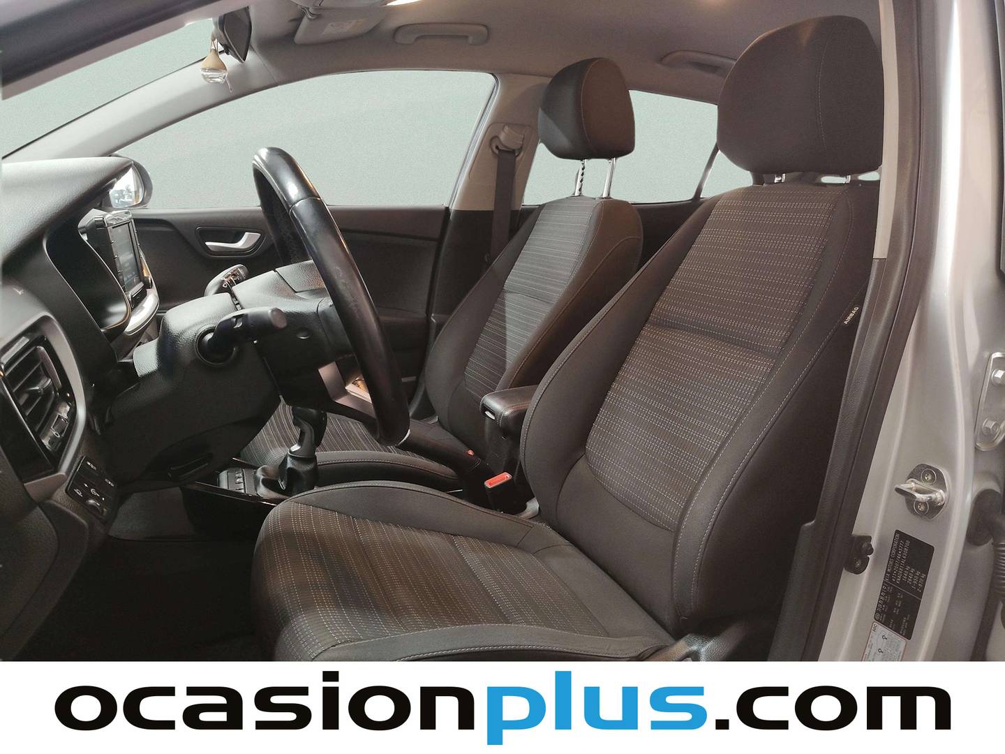 Foto asientos delanteros KIA Stonic KIA Stonic 1.0 T-GDi Drive (100 CV)