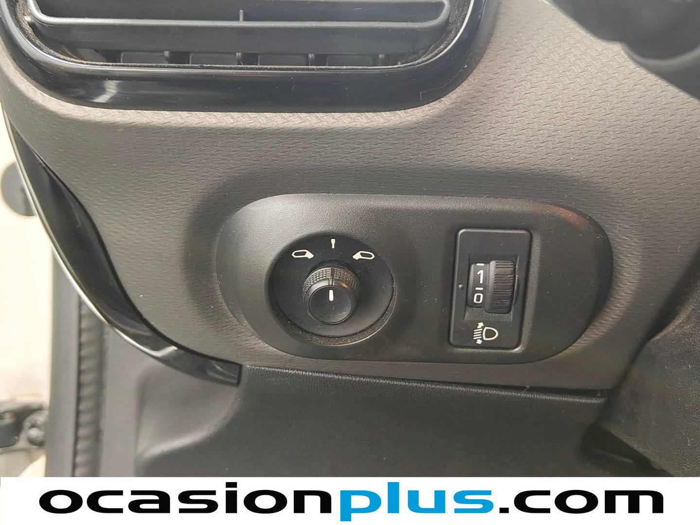 Citroën C4 Cactus Citroen C4 Cactus BlueHDi 100 Feel (100 CV) seminuevo