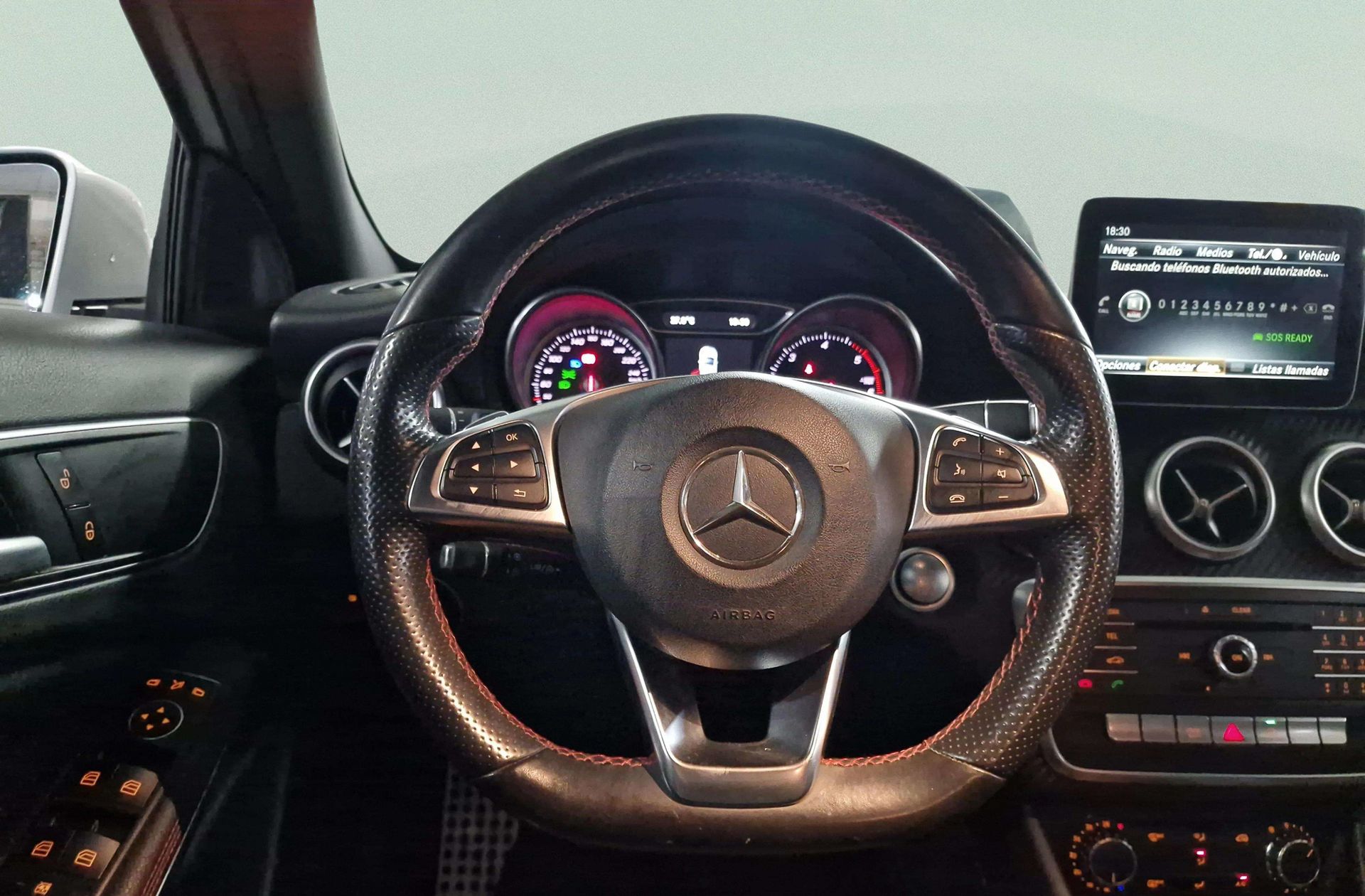 Mercedes-Benz Clase A 200 d Pack AMG - foto 26
