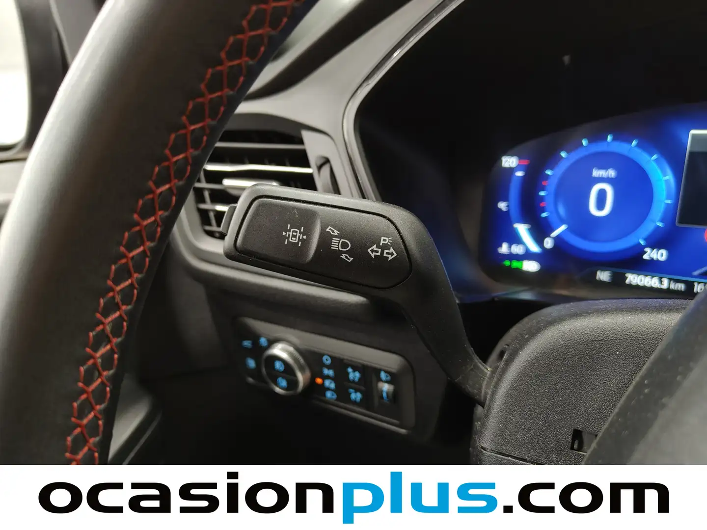 Foto Ford Kuga Ford Kuga 2.5 Duratec PHEV ST-Line Auto (225 CV)