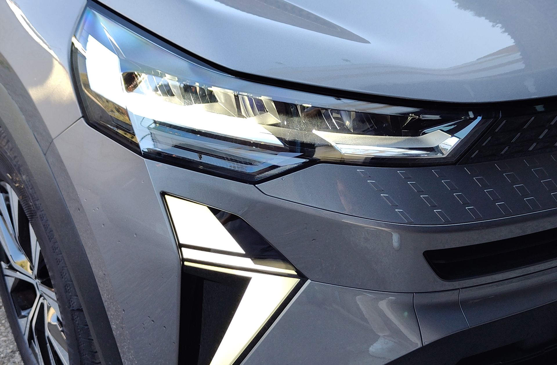Renault Captur Evolution E-Tech full hybrid - foto 16