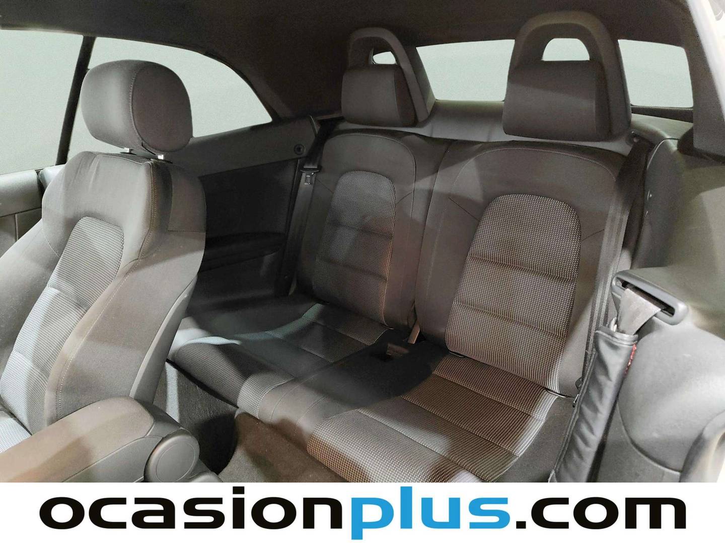 Foto asientos traseros Audi A3 Audi A3 Cabrio Ambition 1.6 TDI (105 CV)