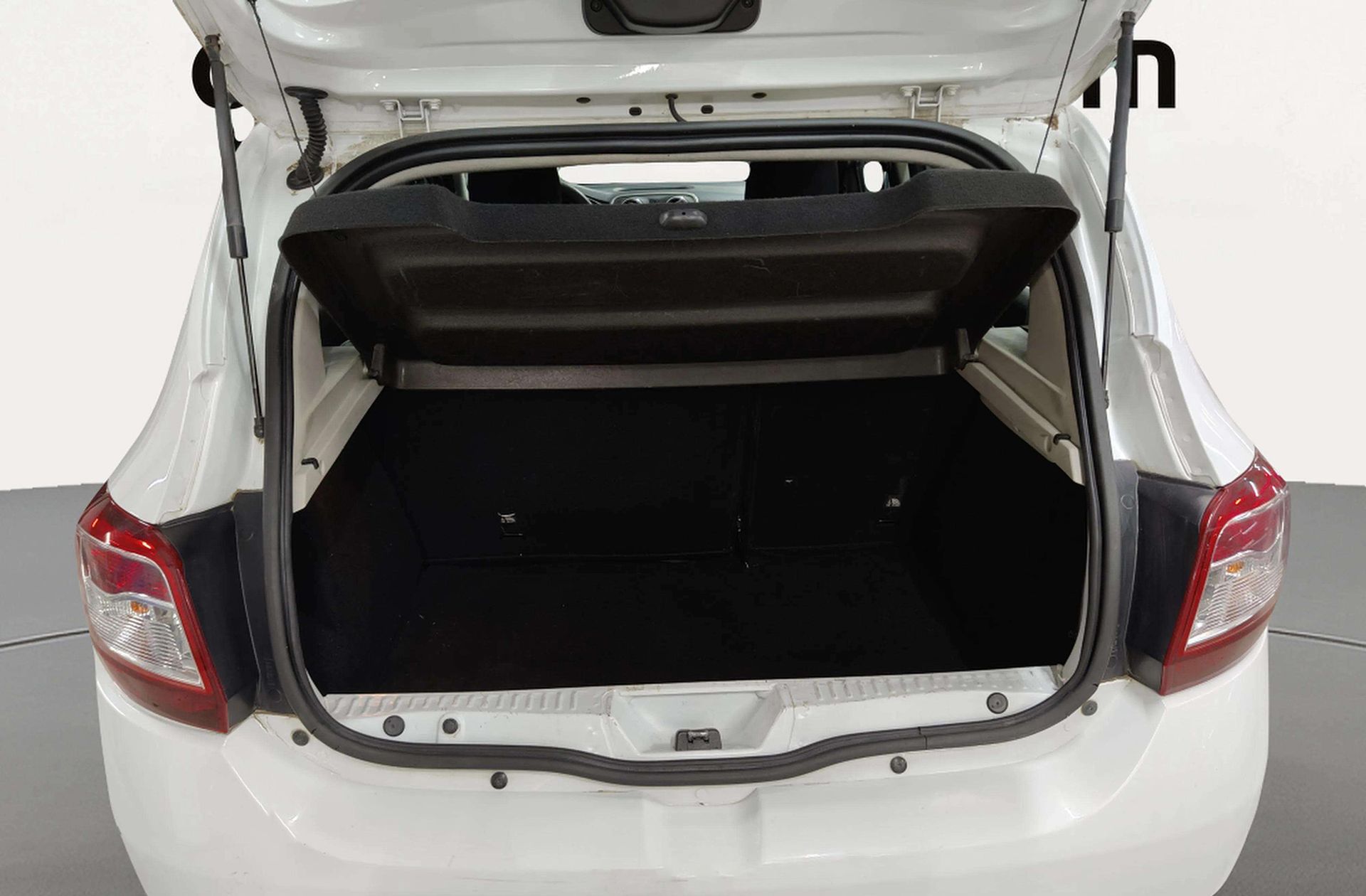 Dacia Sandero Stepway TCe - foto 11