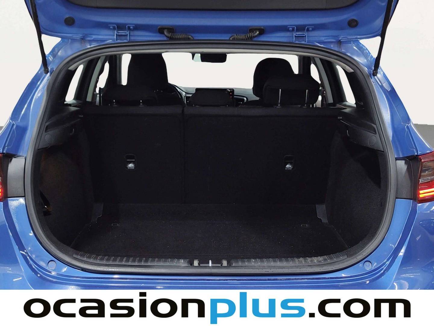 Fotos maletero KIA Ceed KIA Ceed Ceed 1.6 MHEV iMT Drive (136 CV)