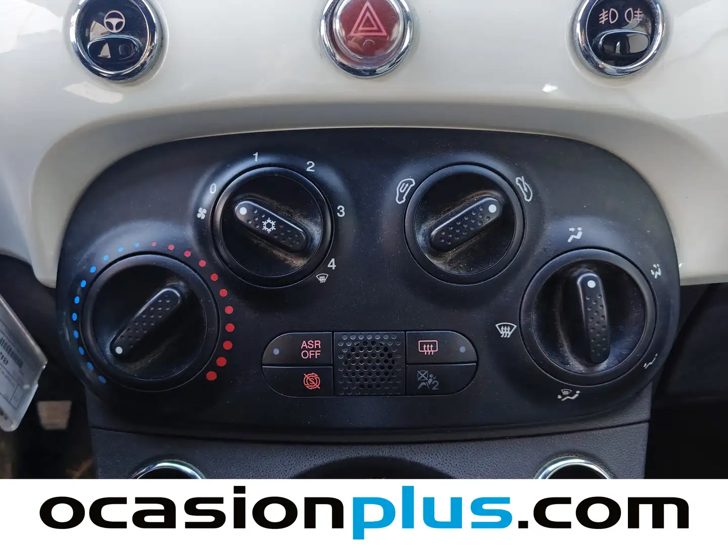 Foto Fiat 500C Fiat 500C 1.0 Hybrid Dolcevita (70 CV)