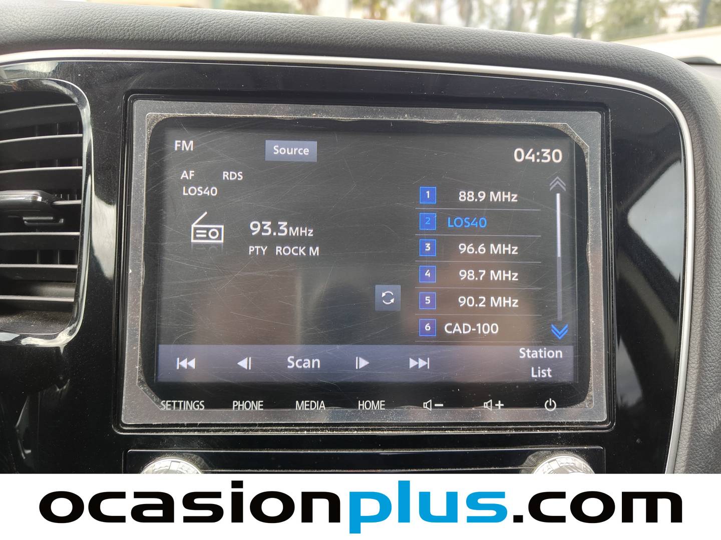 Foto Mitsubishi Outlander Mitsubishi Outlander 200 MPI Motion 2WD CVT (150 CV) 7 Plazas