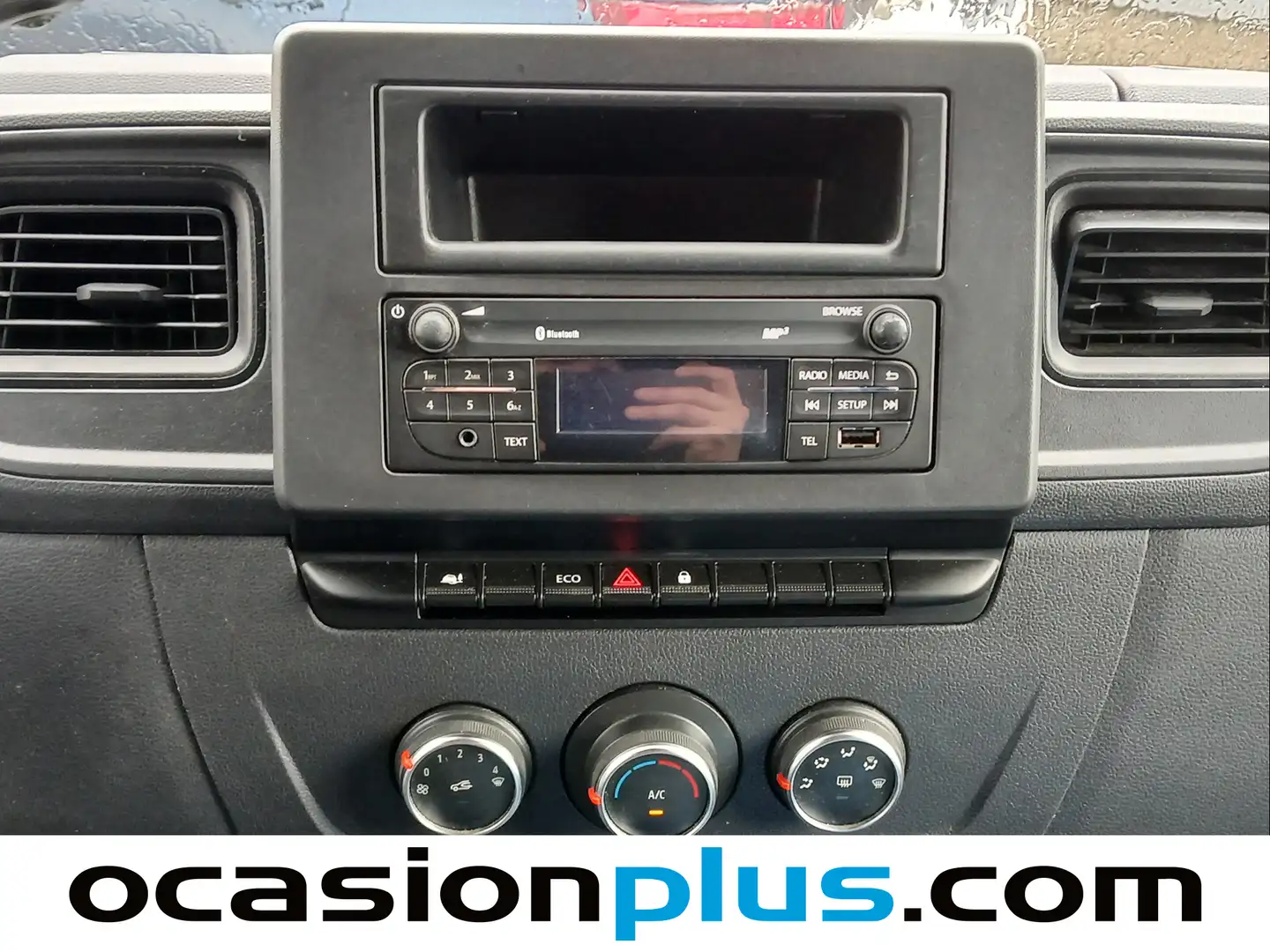 Foto Nissan Interstar Nissan Interstar Furgon 2.3 dCi Comfort L2H2 3,5T FWD (135 CV)