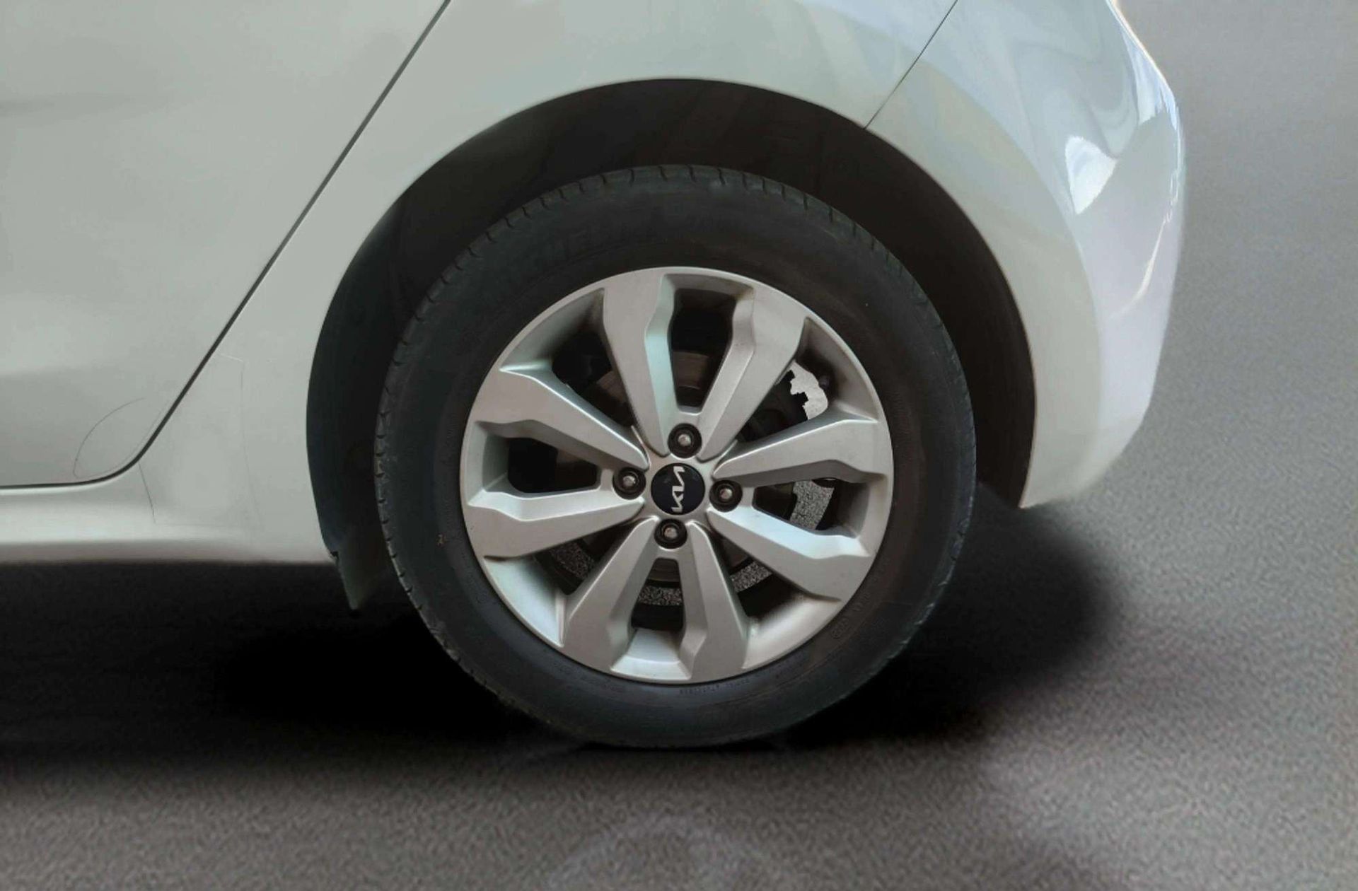 Kia Rio 1.0 T-GDi MHEV iMT Drive - foto 36