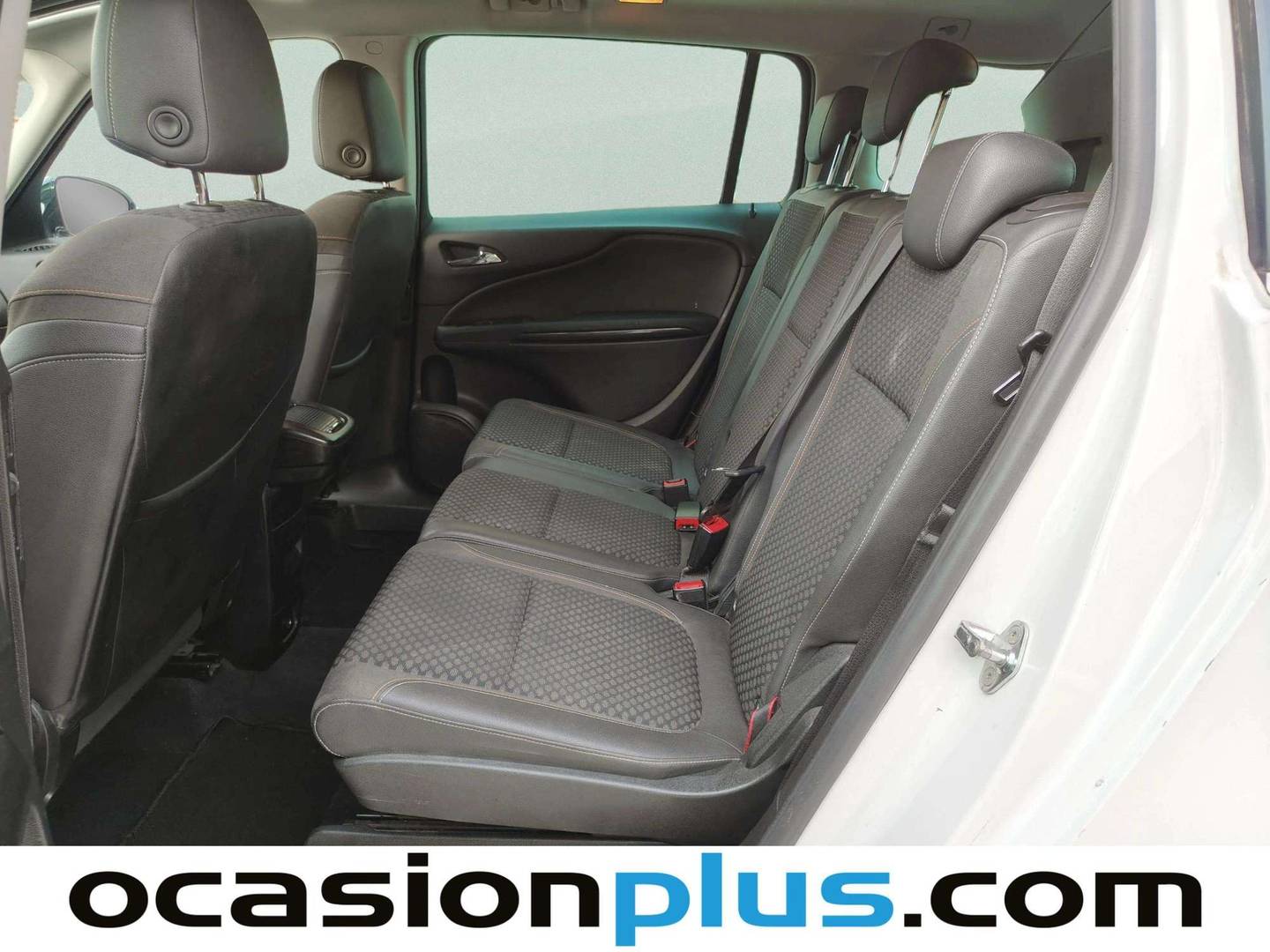 Foto asientos traseros Opel Zafira Opel Zafira 1.4 Turbo S&S Excellence (140 CV)