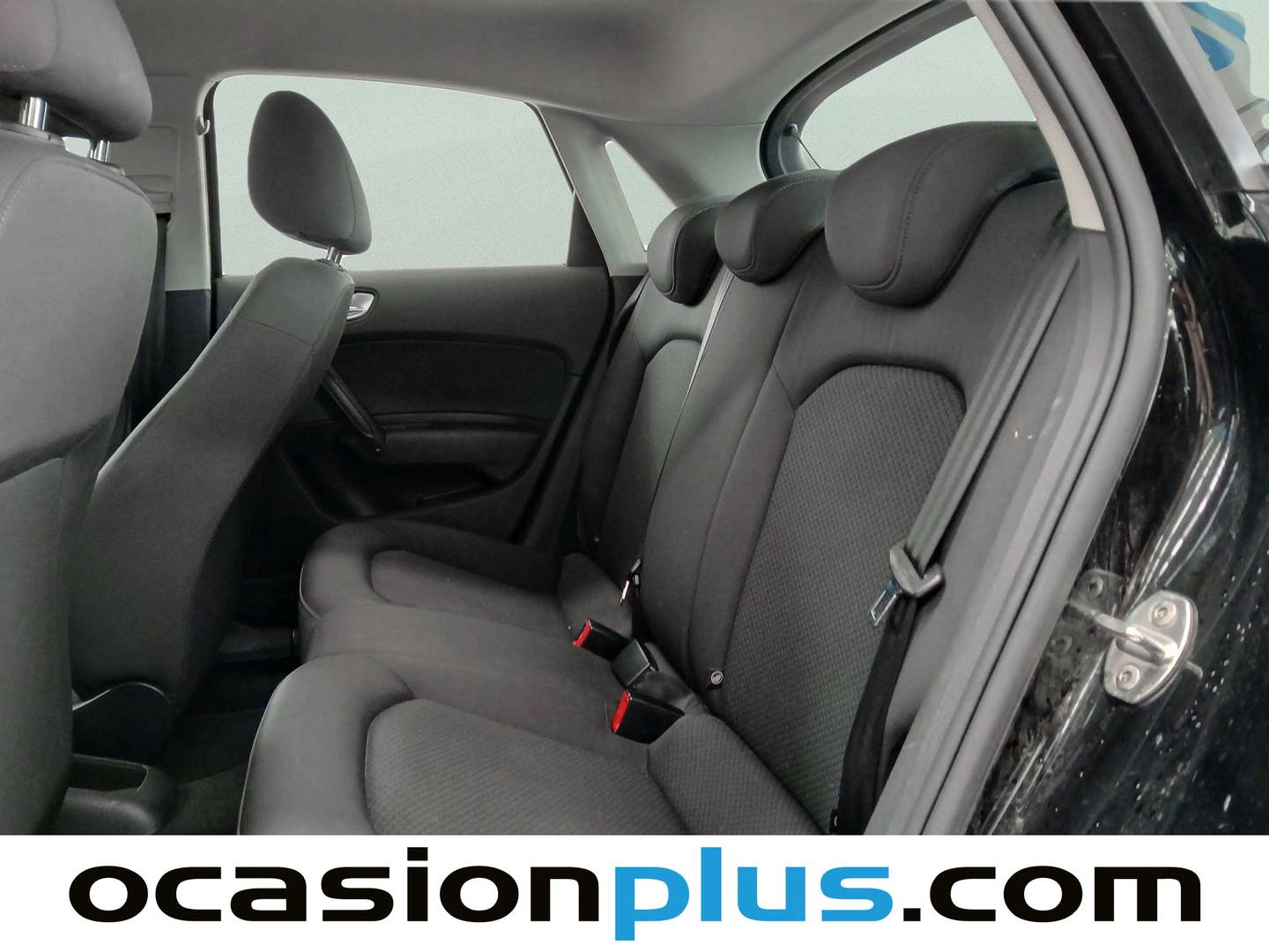 Foto asientos traseros Audi A1 Audi A1 Sportback Attraction 1.4 TDI (90 CV)
