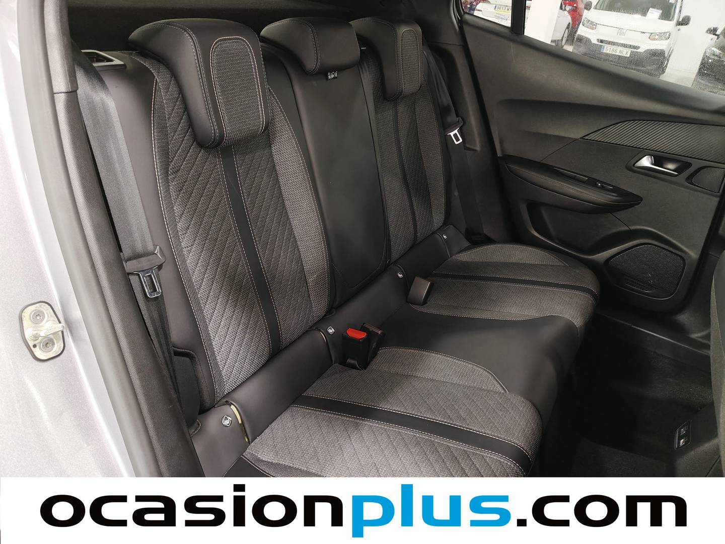 Peugeot 2008 Peugeot 2008 Allure Hybrid eDCS6 (145 CV) al mejor precio