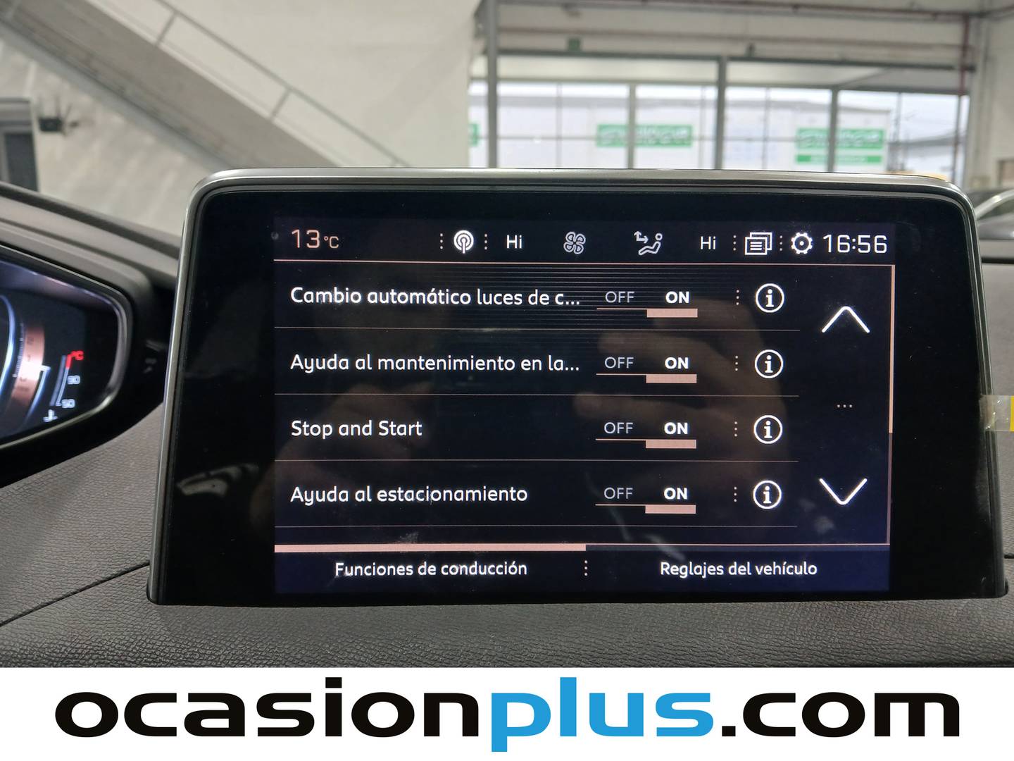 Foto Peugeot 3008 Peugeot 3008 BlueHDI 130 S&S GT Line (130 CV)