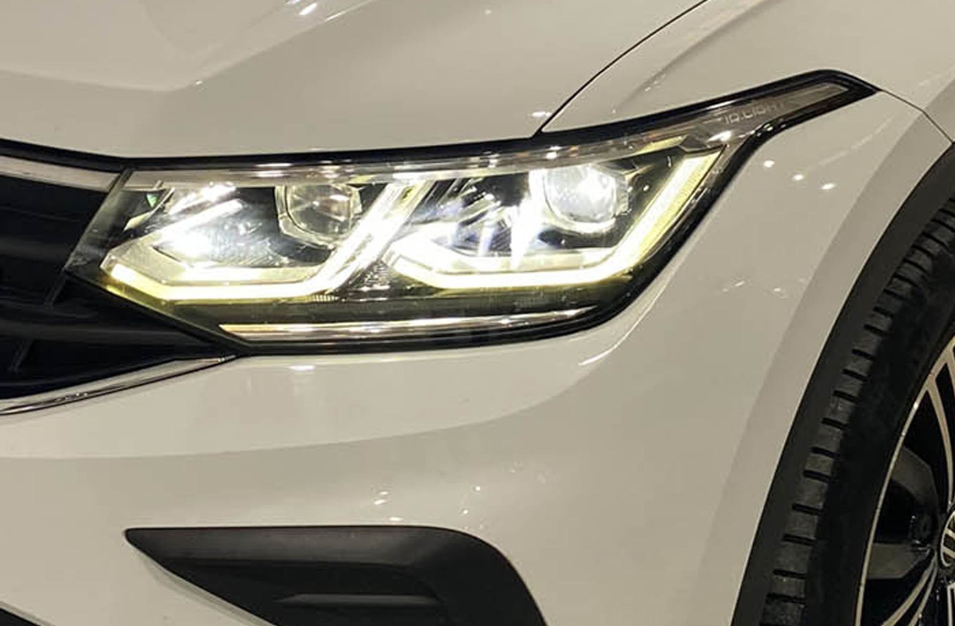 Volkswagen Tiguan Life 2.0 TDI DSG - foto 13