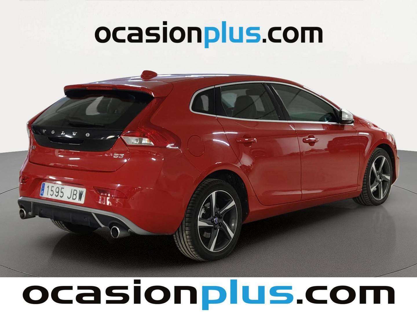 Foto trasera Volvo V40 Volvo V40 D3 R-Design Momentum Auto (150 CV) derecha