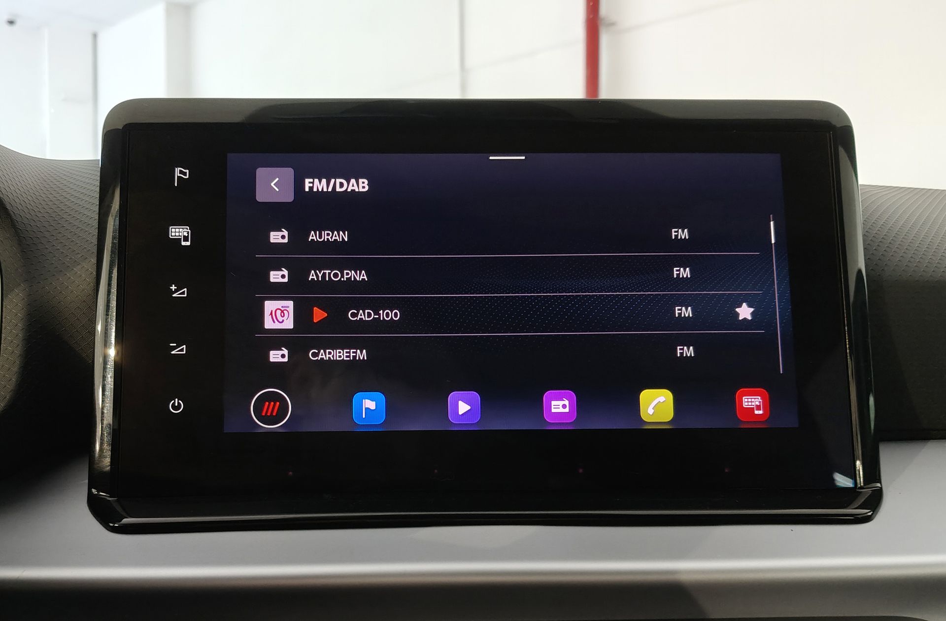 SEAT Arona 1.5 TSI FR XL DSG - foto 38