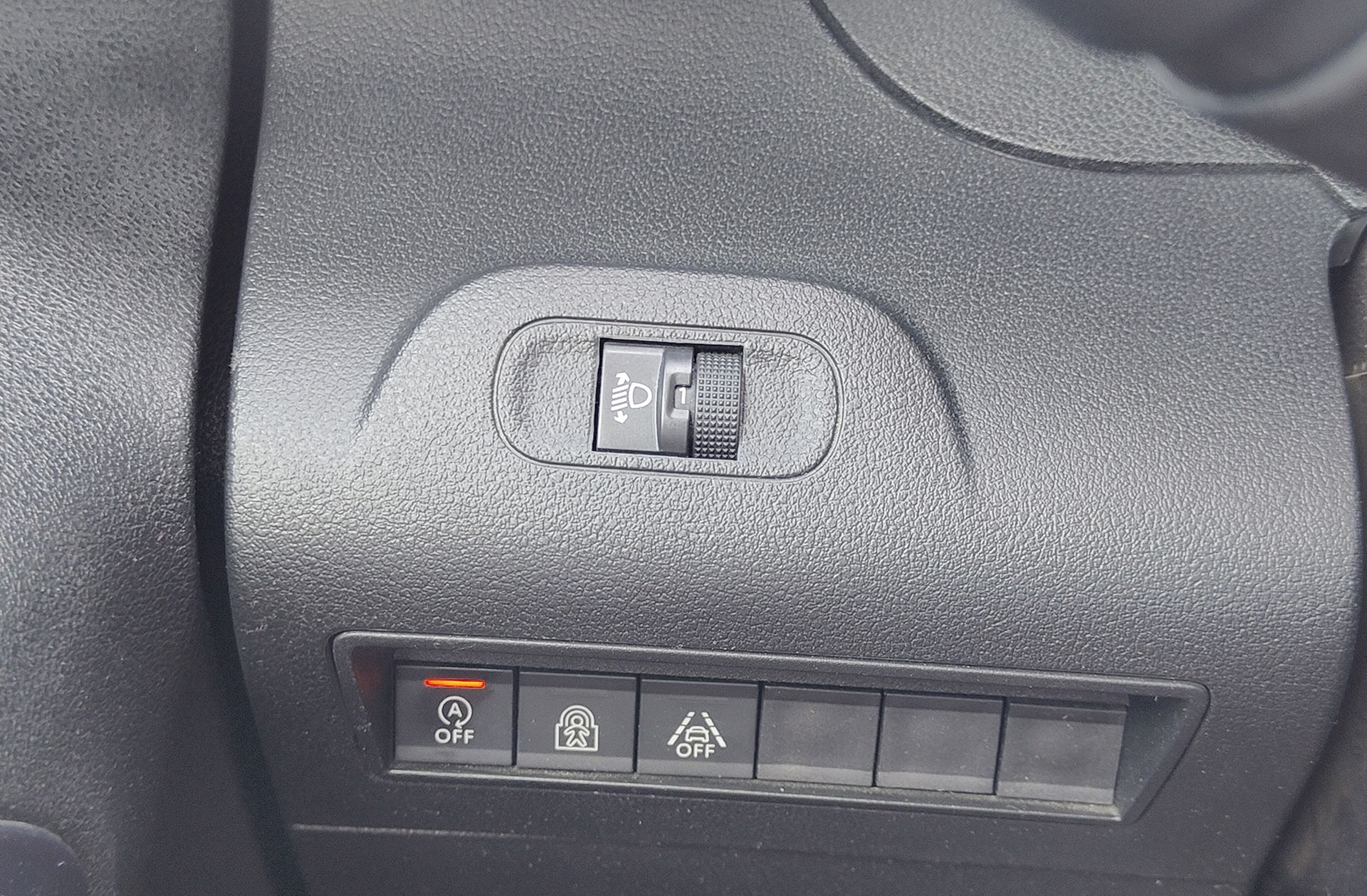 Peugeot Rifter PureTech 110 Allure Standard - foto 27