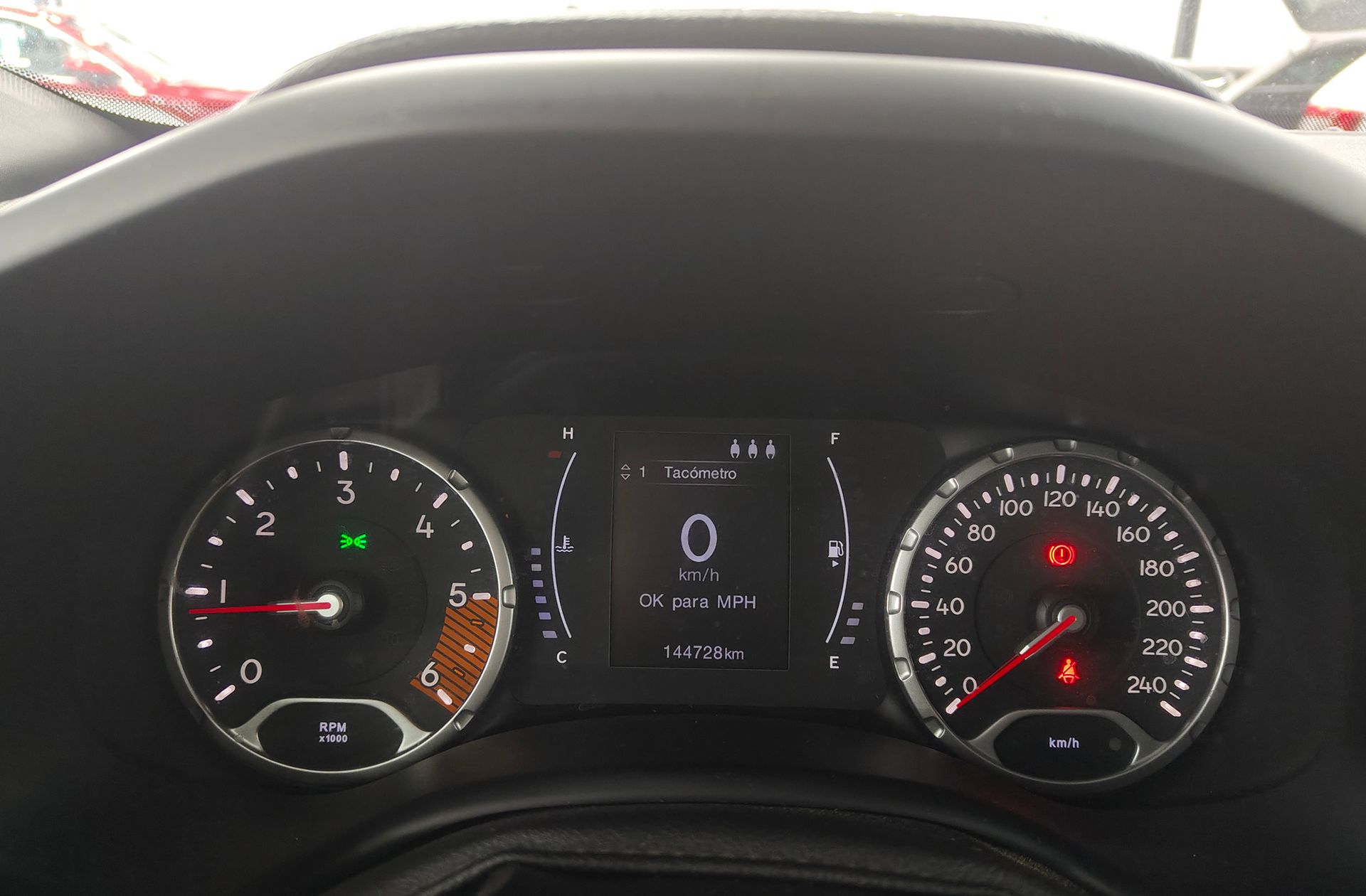 Jeep Renegade 1.6 MultiJet Longitude 4x2 E6 - foto 22