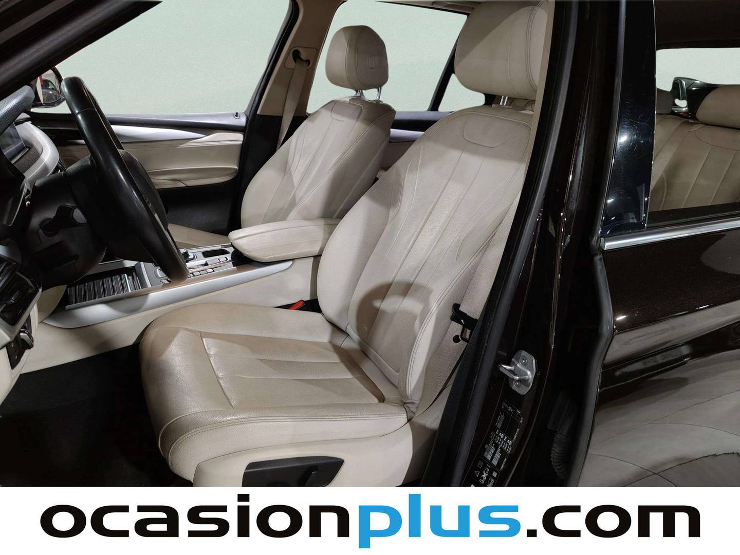 Foto asientos delanteros BMW X5 BMW X5 xDrive30d (258 CV)