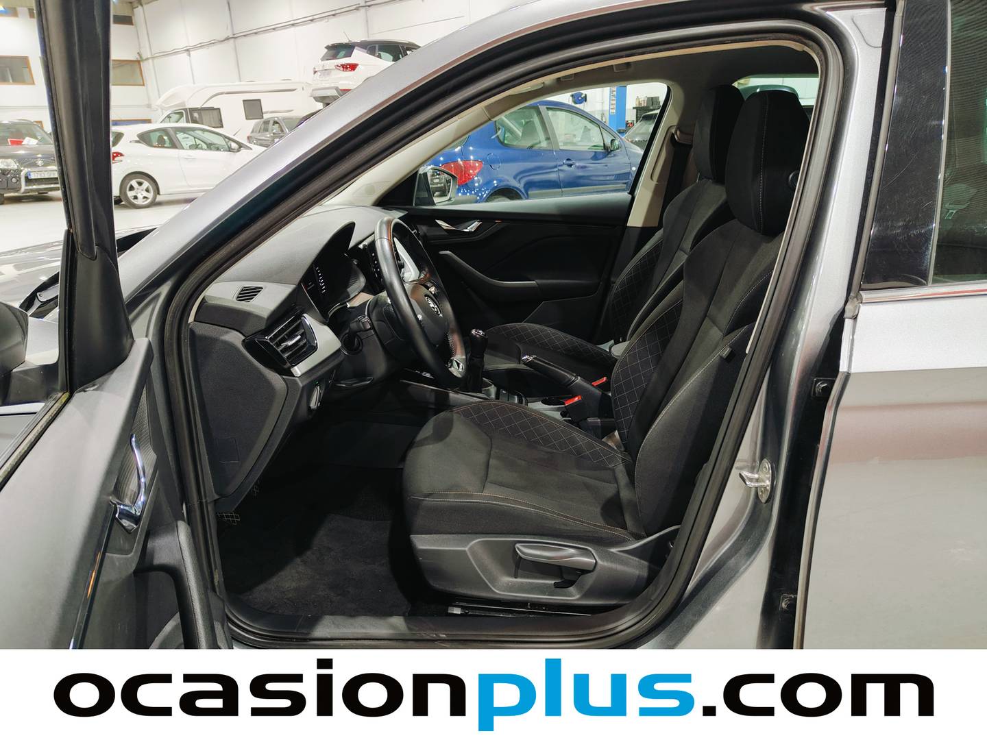 Foto asientos delanteros Skoda Kamiq Skoda Kamiq 1.0 TSI Ambition (110 CV)