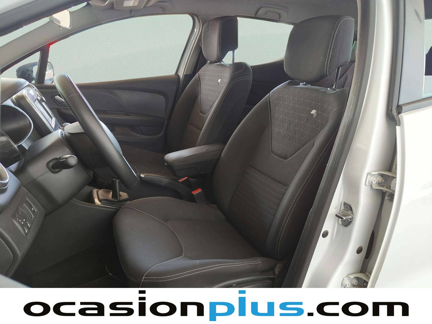 Foto asientos delanteros Renault Clio Renault Clio dCi 75 Limited Energy (75 CV)