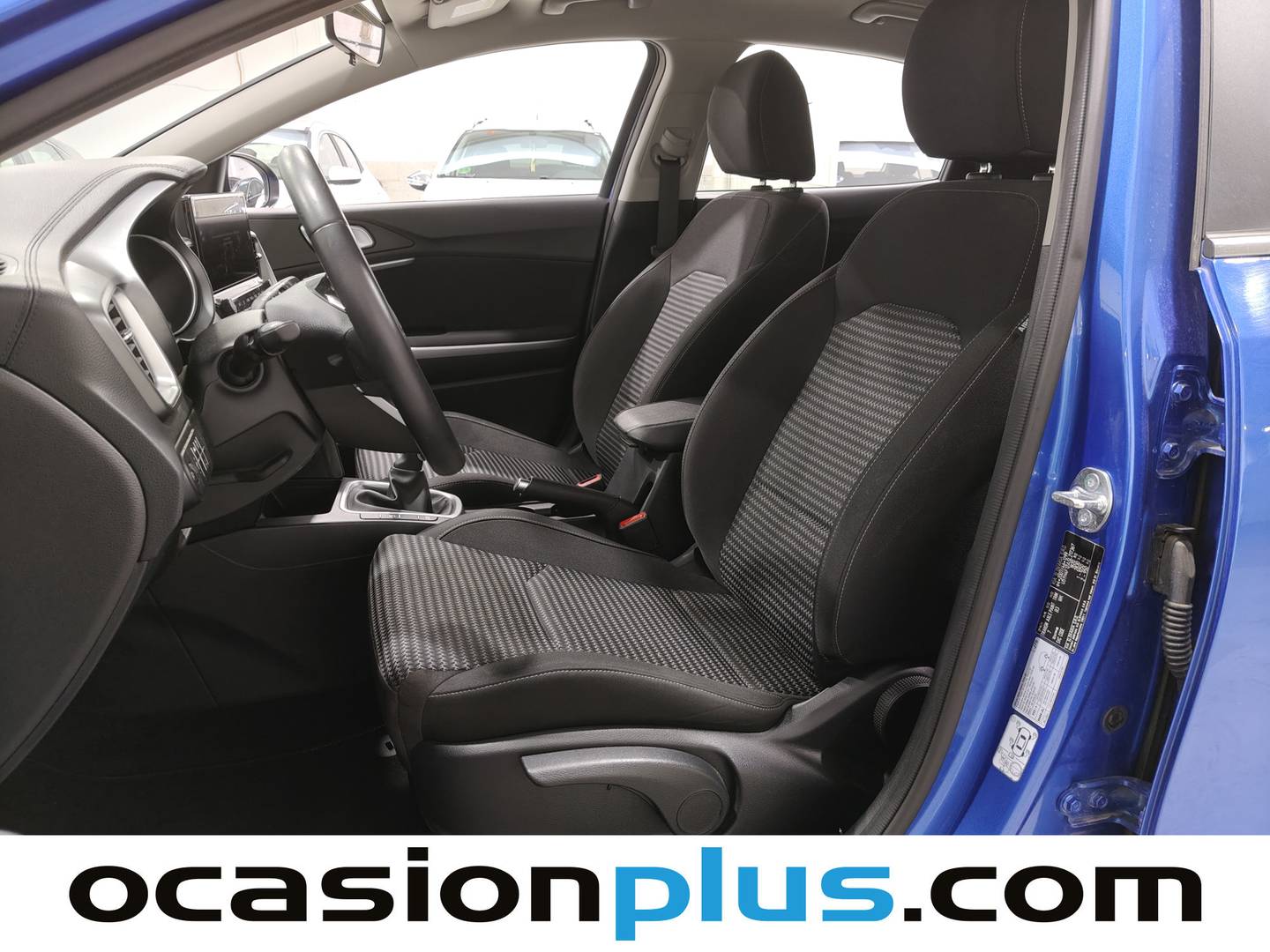 Foto asientos delanteros KIA XCeed KIA XCeed 1.0 T-GDi Drive (100 CV)