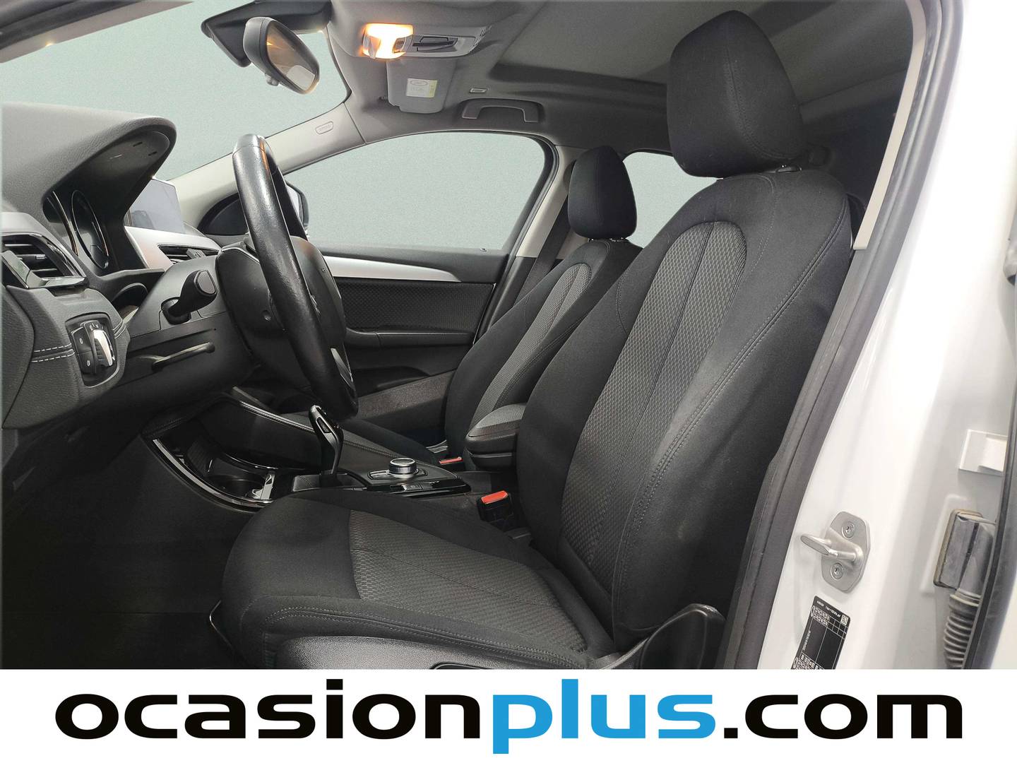 Foto asientos delanteros BMW X2 BMW X2 sDrive18i (140 CV)