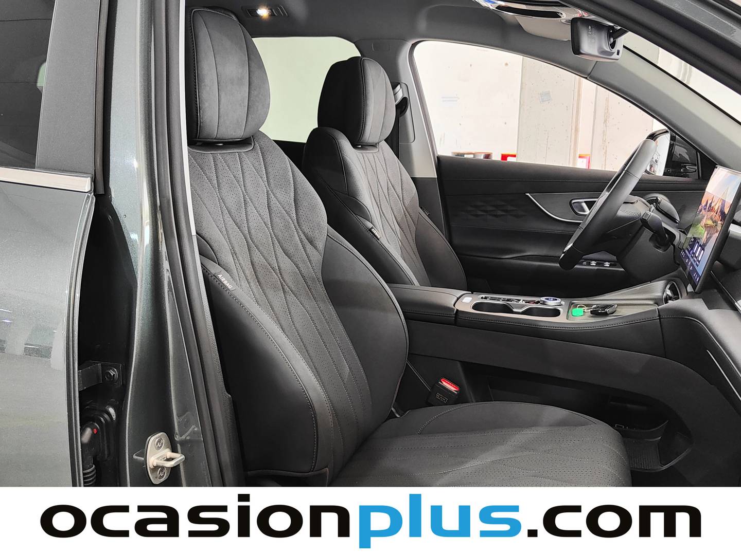EBRO S800 EBRO S800 1.6 TGDI Premium DCT (147 CV) 7 Plazas 2025
