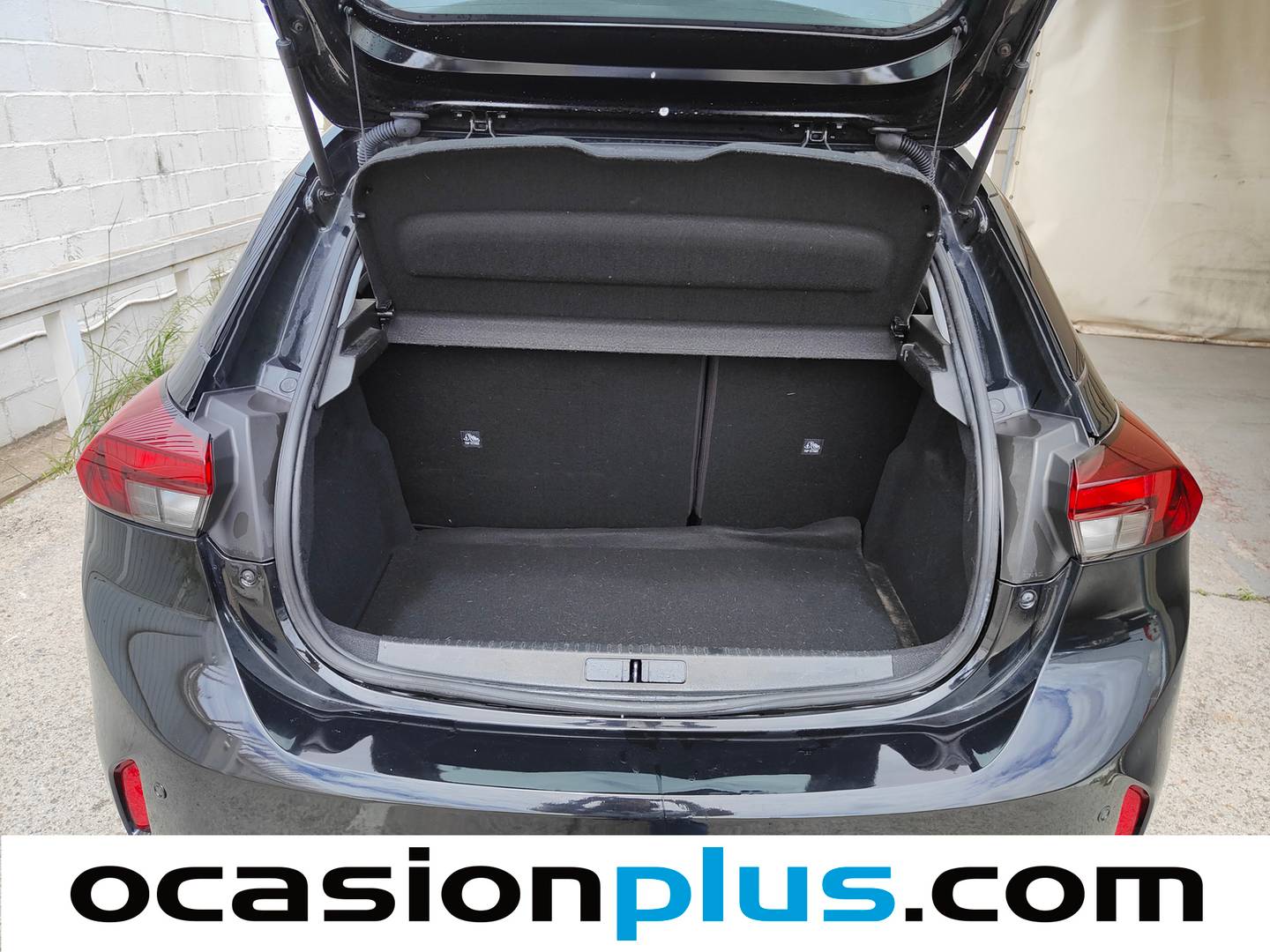 Fotos maletero Opel Corsa Opel Corsa 1.2 XEL S&S Edition (75 CV)