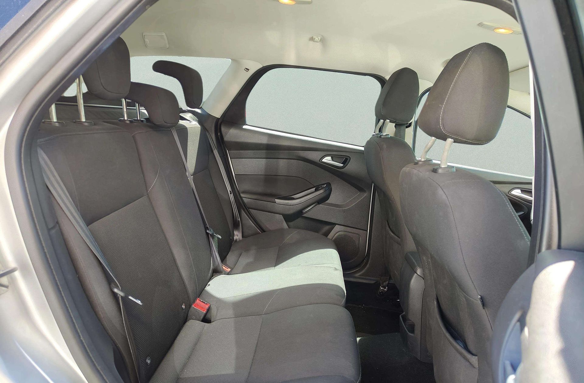 Ford Focus SportBreak 1.0 EcoBoost Business - foto 15