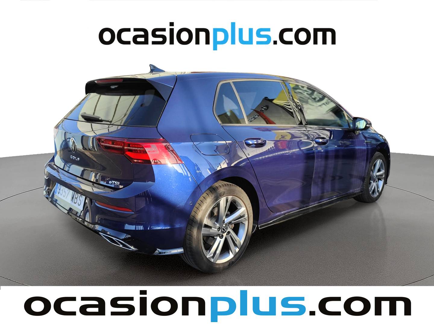 Foto trasera Volkswagen Golf Volkswagen Golf R-Line 1.5 eTSI (150 CV) DSG derecha