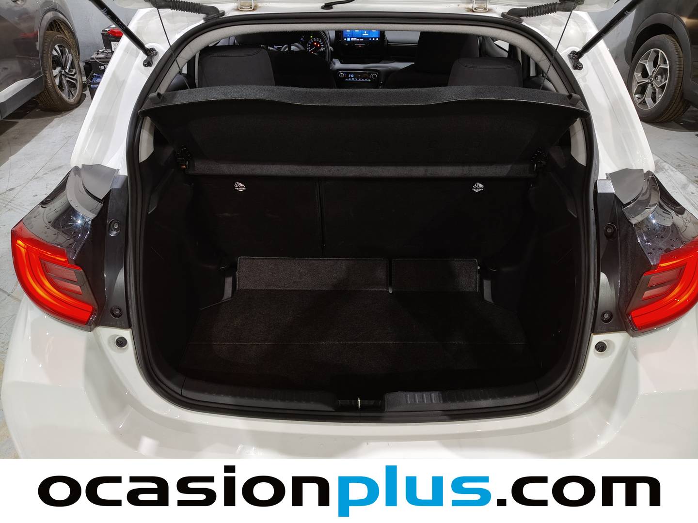 Foto Toyota Yaris Toyota Yaris 120H Active Plus  (116 CV)