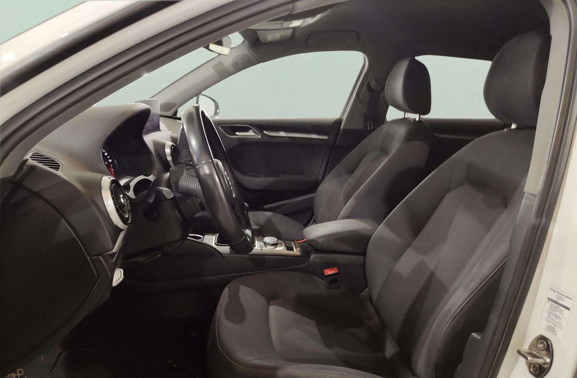 Audi A3 Sportback 1.6 TDI - foto 7