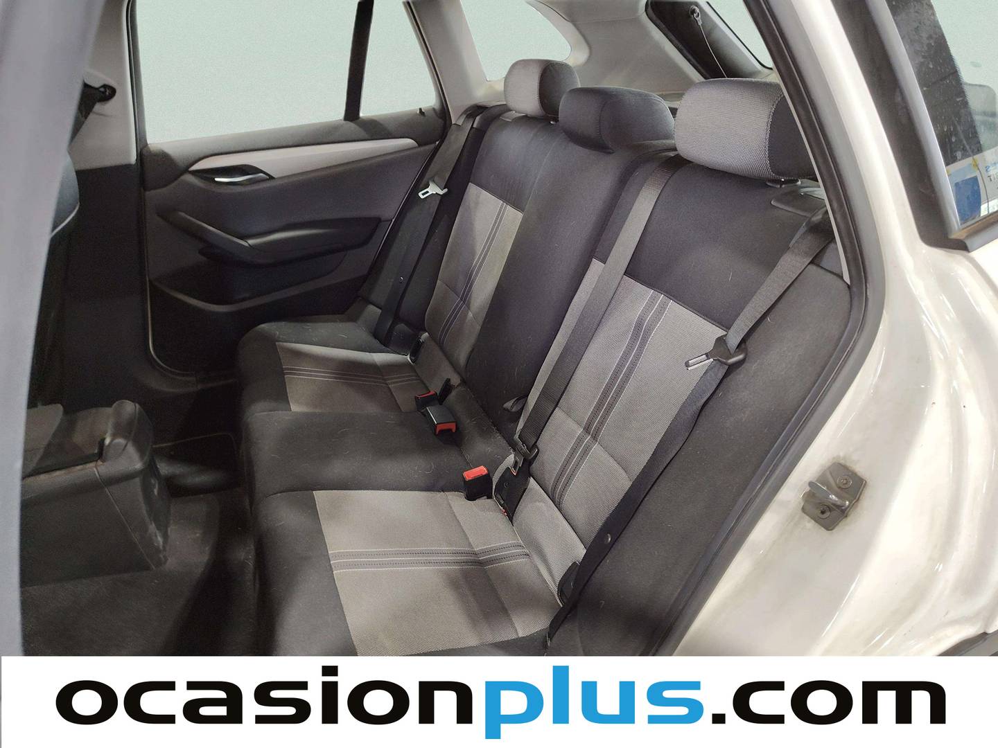 Foto asientos traseros BMW X1 BMW X1 sDrive18d (143 CV)