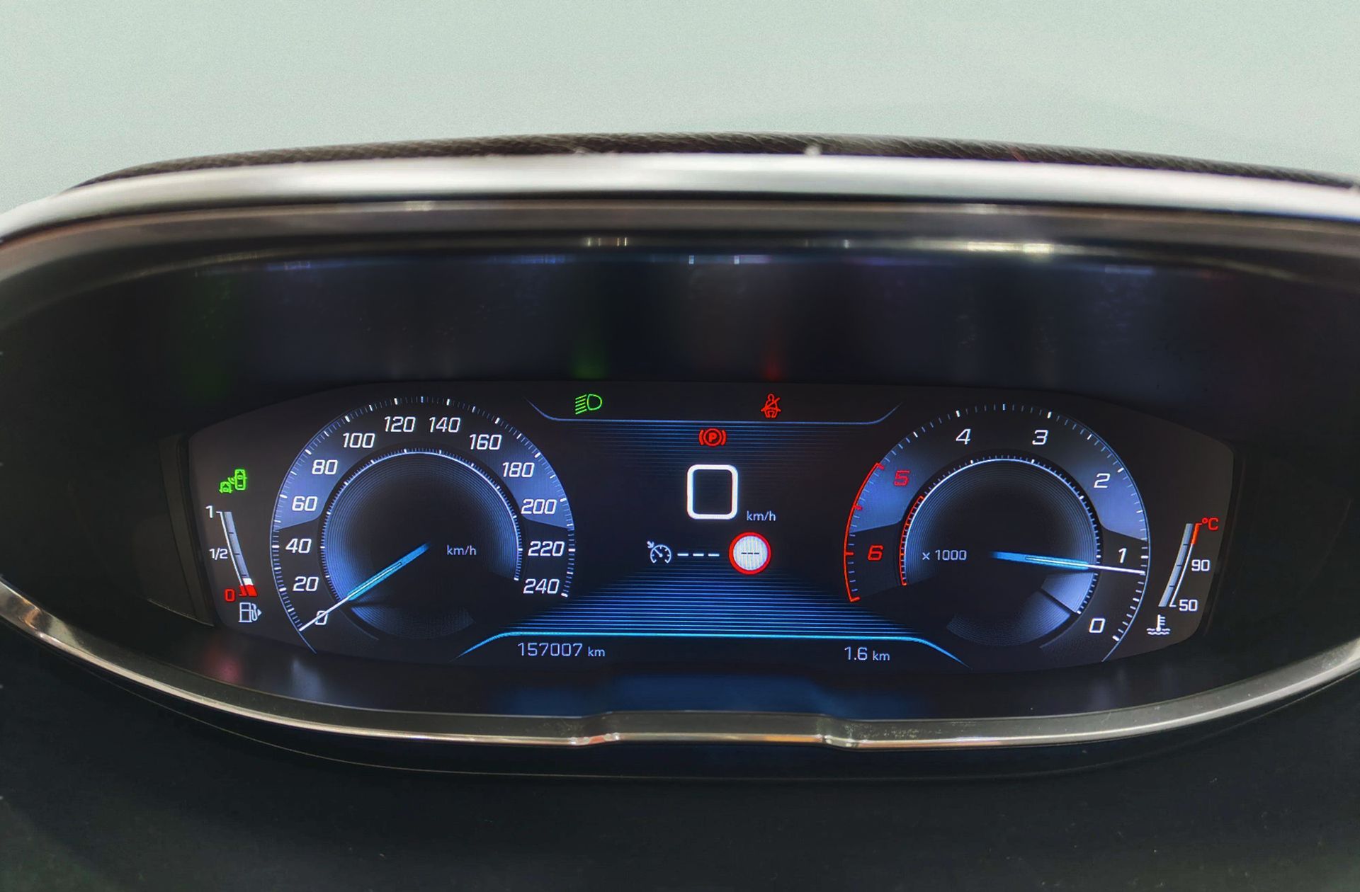Peugeot 3008 BlueHDi 150 GT Line - foto 27