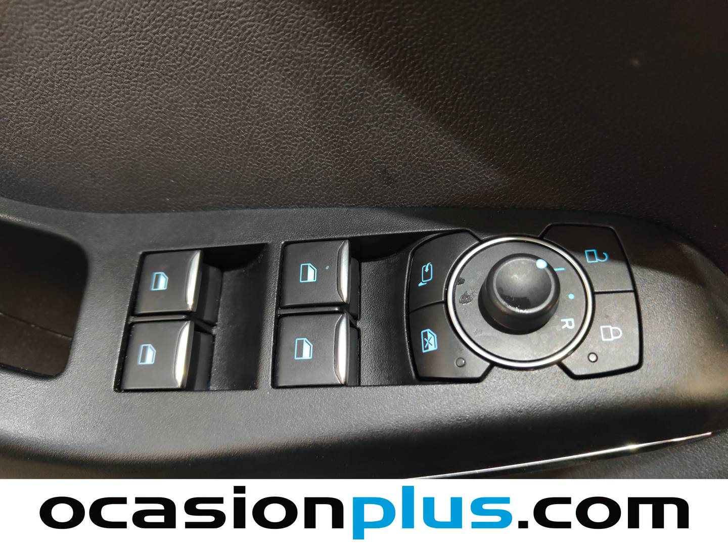 Foto Ford Puma Ford Puma 1.0 EcoBoost MHEV ST-Line X Auto  (125 CV)