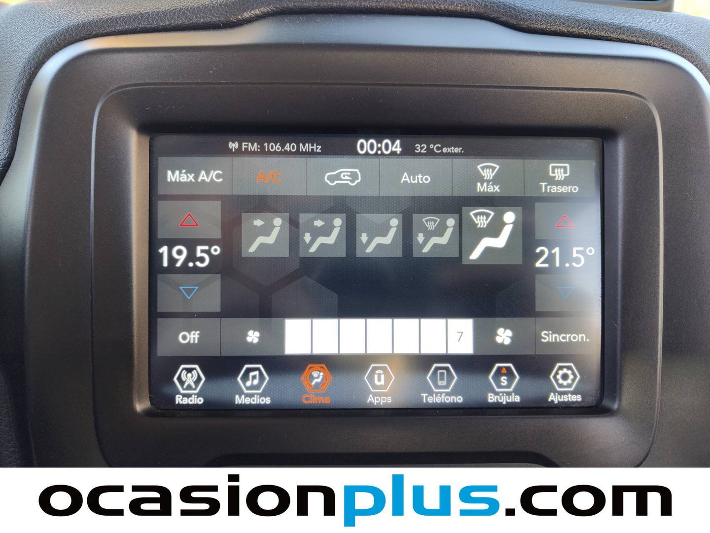 Foto Jeep Renegade Jeep Renegade eHybrid 1.5 Night Eagle ATX (130 CV)