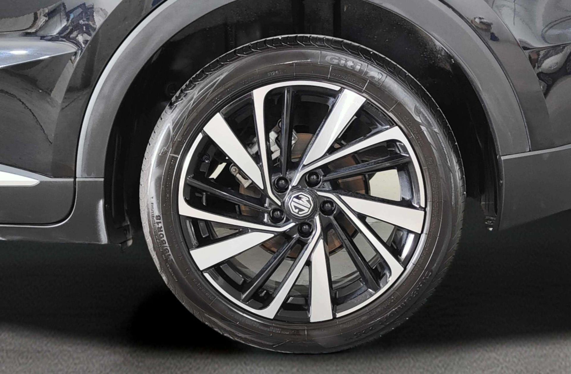 MG ZS 1.5 Hybrid+ Luxury - foto 43