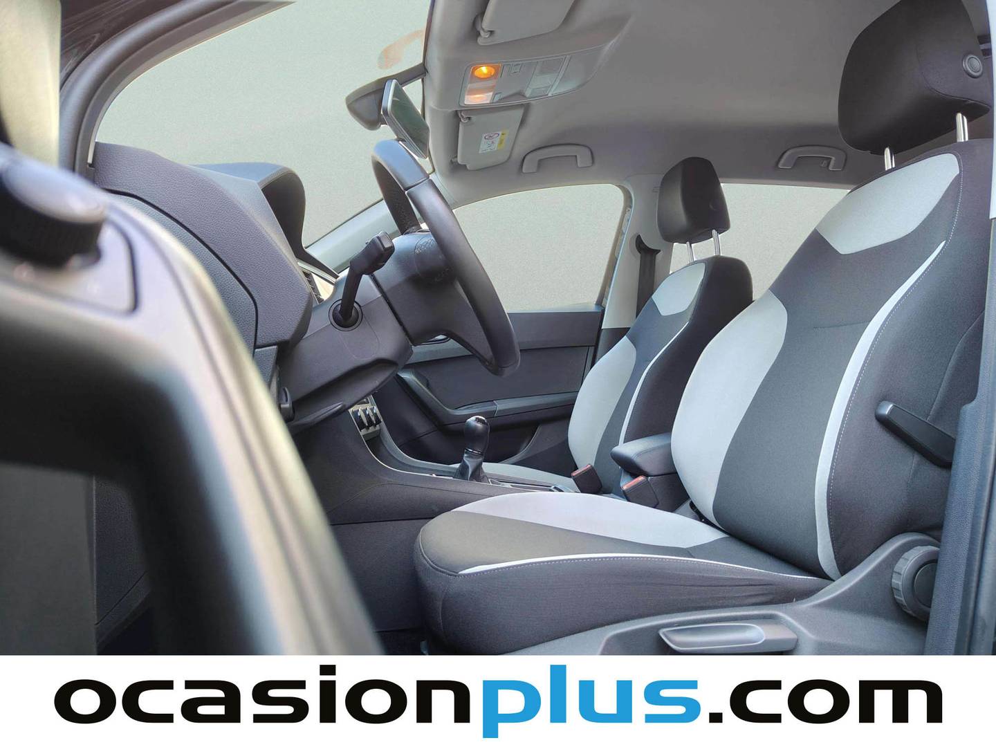 Foto asientos delanteros Seat Ateca Seat Ateca 1.0 TSI S&S Ecomotive Reference Edition (115 CV)