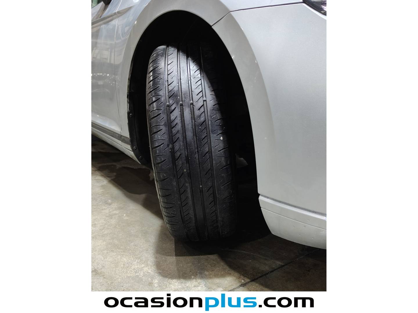 Volkswagen Passat Volkswagen Passat Business 2.0 TDI (122 CV) DSG 2022