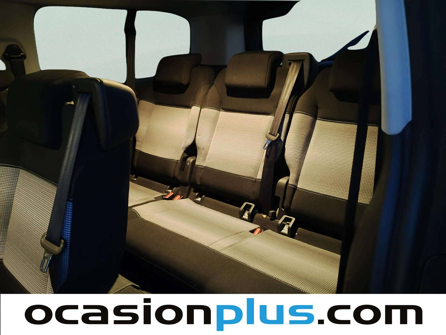 Extras y acabados del Citroën Spacetourer Citroën Spacetourer BlueHDi 150 S&S Feel Talla XL (150 CV) 8 plazas